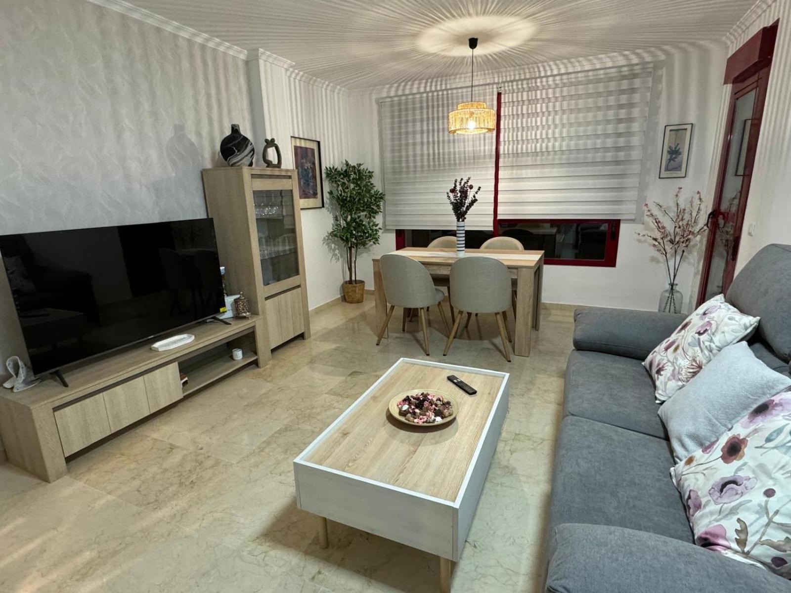Malaga Estacion Ave Playa Apartman Kültér fotó